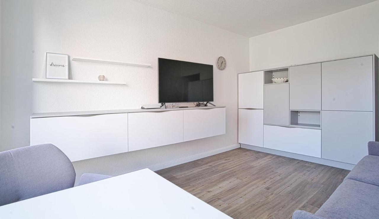 Seepferdchen - Kuscheliges Apartment Mit Meerblick-Balkon Wangerooge Buitenkant foto